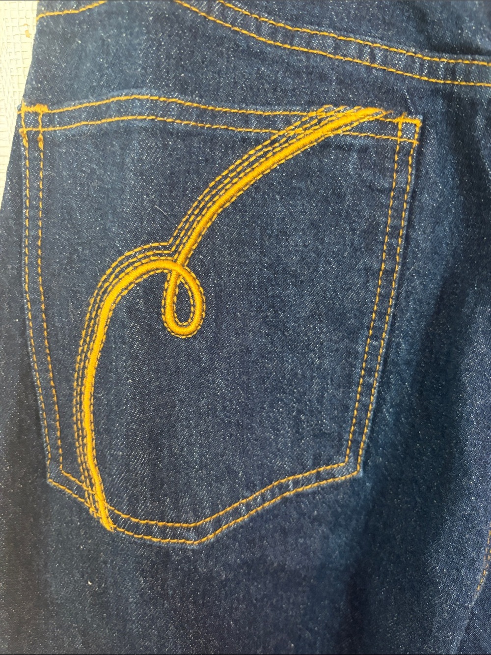 Tory Burch High-Rise Straight Leg Jeans w/Tags Size: 27 - Picture 9 of 9